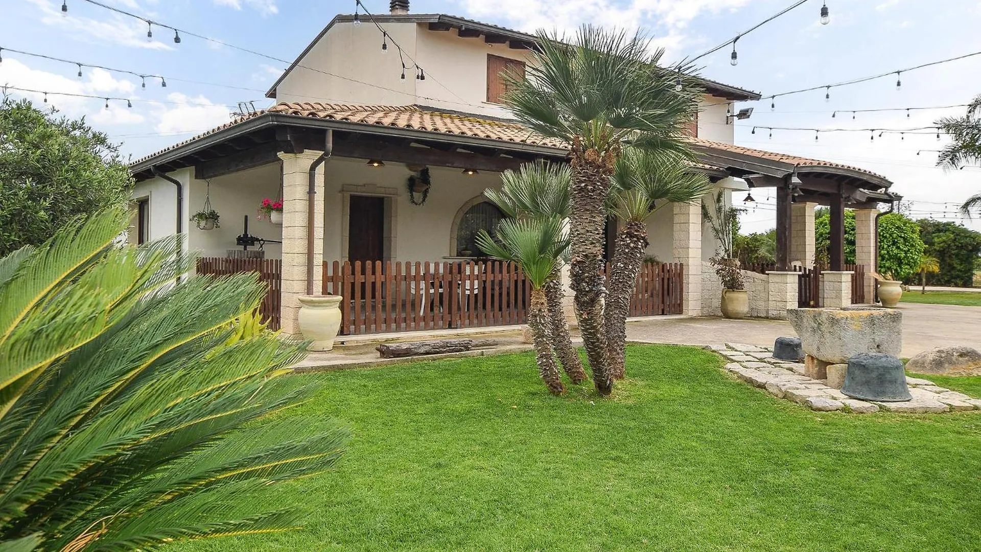 2 Bedroom Cozy Home In Ispica Italy